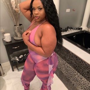 Pink & Purple fitted 2 piece